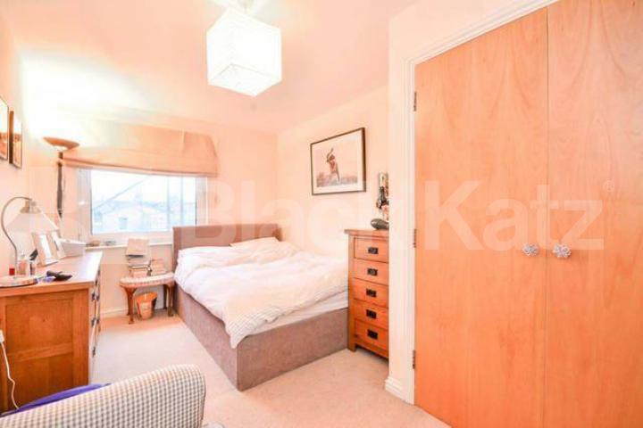 			NEW INSTRUCTION, 1 Bedroom, 1 bath, 1 reception Apartment			 Effra Parade, Brixton